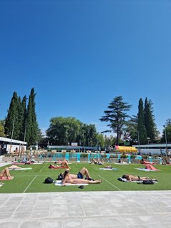 gallery-image-phone/Piscina Publică - Liberti/8
