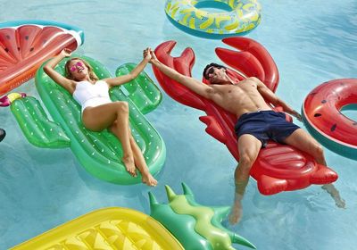 gallery-image-desktop/Piscină - MEGAPOLIS MALL/0