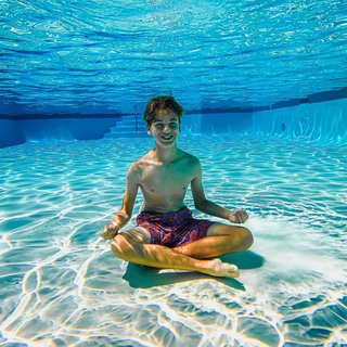 gallery-image-phone/Piscină - MEGAPOLIS MALL/7