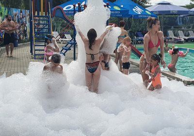 gallery-image-phone/Piscină - Pensiunea ''La Horești''/6