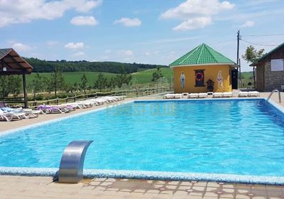 gallery-image-phone/Piscină - Forest Club/6