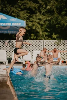 gallery-image-phone/Piscină - Colina Mărului/8