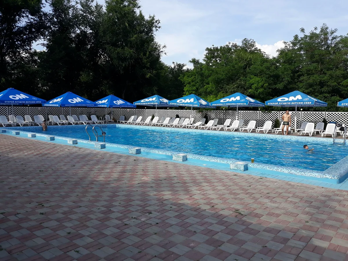 gallery-image-desktop/Piscină - Colina Mărului/0