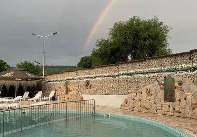 gallery-image-desktop/Piscină - BRUCE HOME/2