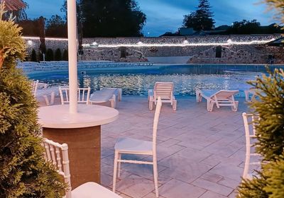 gallery-image-desktop/Piscină - BRUCE HOME/0