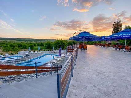 gallery-image-phone/Piscină - Villa Sano/2