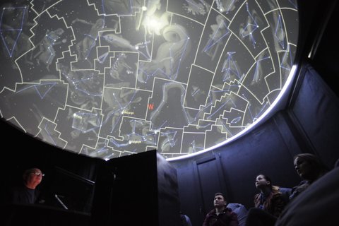gallery-image-phone/Observator Astronomic şi Planetariu/4