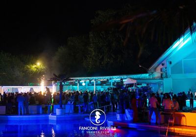 gallery-image-desktop/Fanconi Riviera Summer Club - Piscină & Club de noapte/1