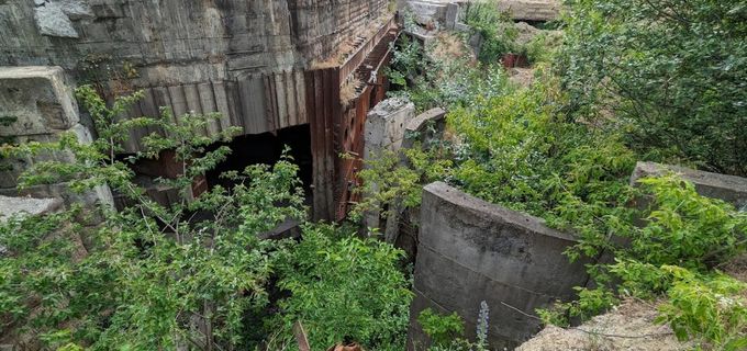 gallery-image-phone/Bunkerul Sovietic din Oliscani/3