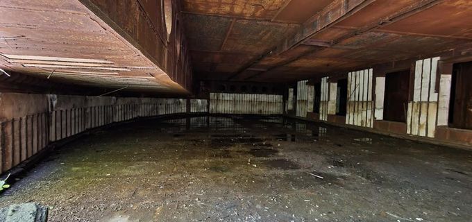 gallery-image-phone/Bunkerul Sovietic din Oliscani/12