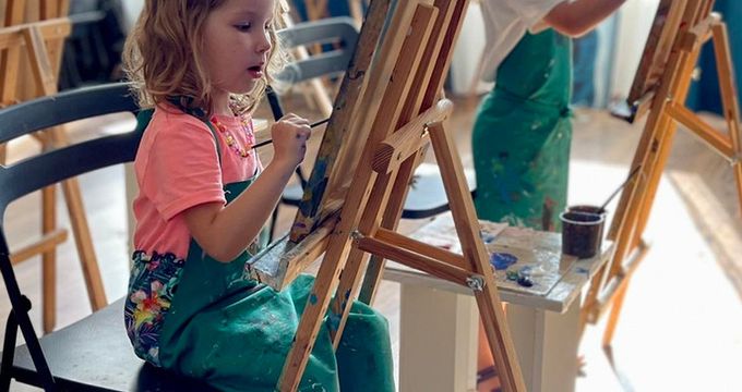 gallery-image-desktop/Pictoria Art Studio/3