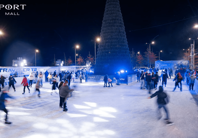 gallery-image-desktop/Port Mall - Patinoar/2