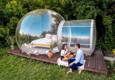gallery-image-desktop/Equestrian Glamping/1