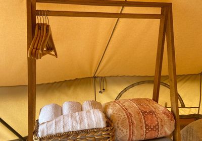 gallery-image-desktop/Equestrian Glamping/0