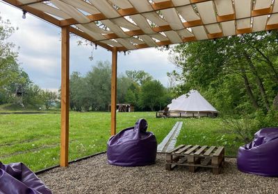 gallery-image-desktop/Equestrian Glamping/1