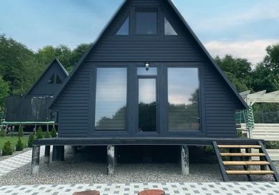gallery-image-desktop/BlackHouse Costești/0