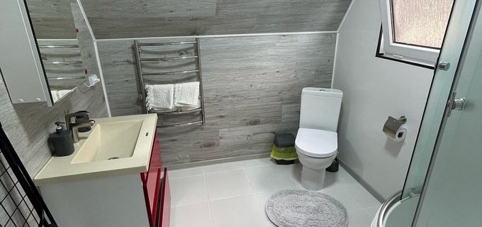 gallery-image-phone/BlackHouse Costești/5