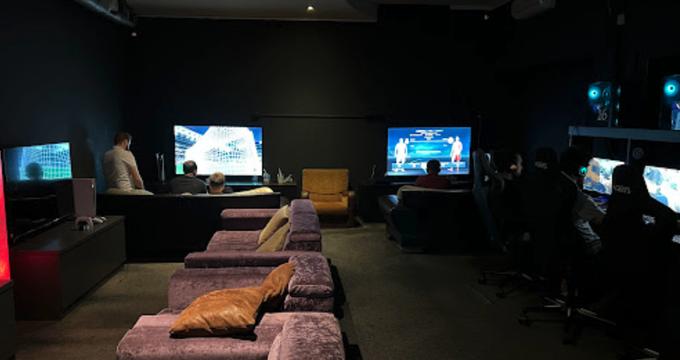 gallery-image-desktop/PUBG PC & PlayStation Club (Botanica)/2