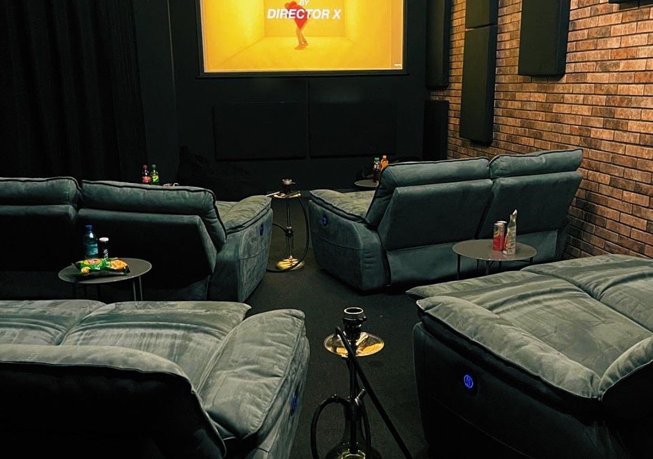 gallery-image-desktop/Private Cinema/0