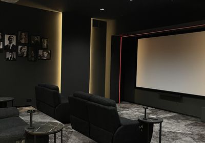 gallery-image-desktop/Private Cinema Toro/0
