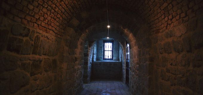 gallery-image-phone/Conacul Manuc Bey/4