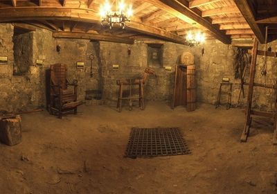 gallery-image-desktop/Cetatea Tighina/0