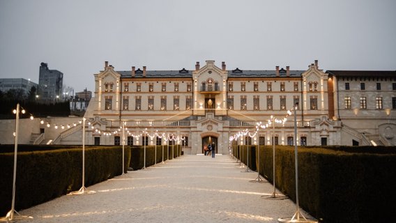 gallery-image-phone/Castel MIMI/5